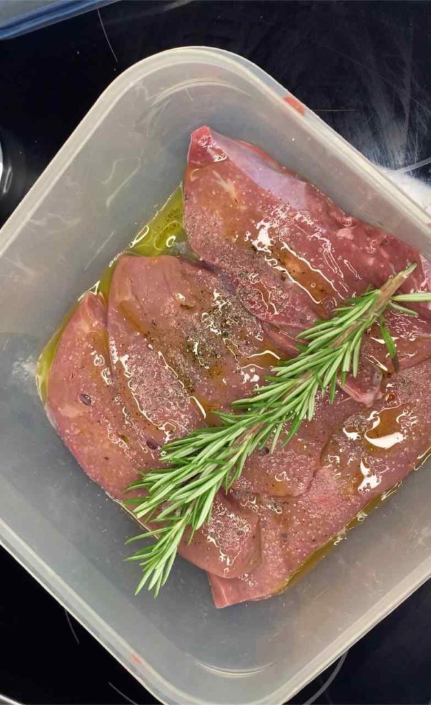 Leber in Milch einlegen & anbraten Rezept & Anleitung