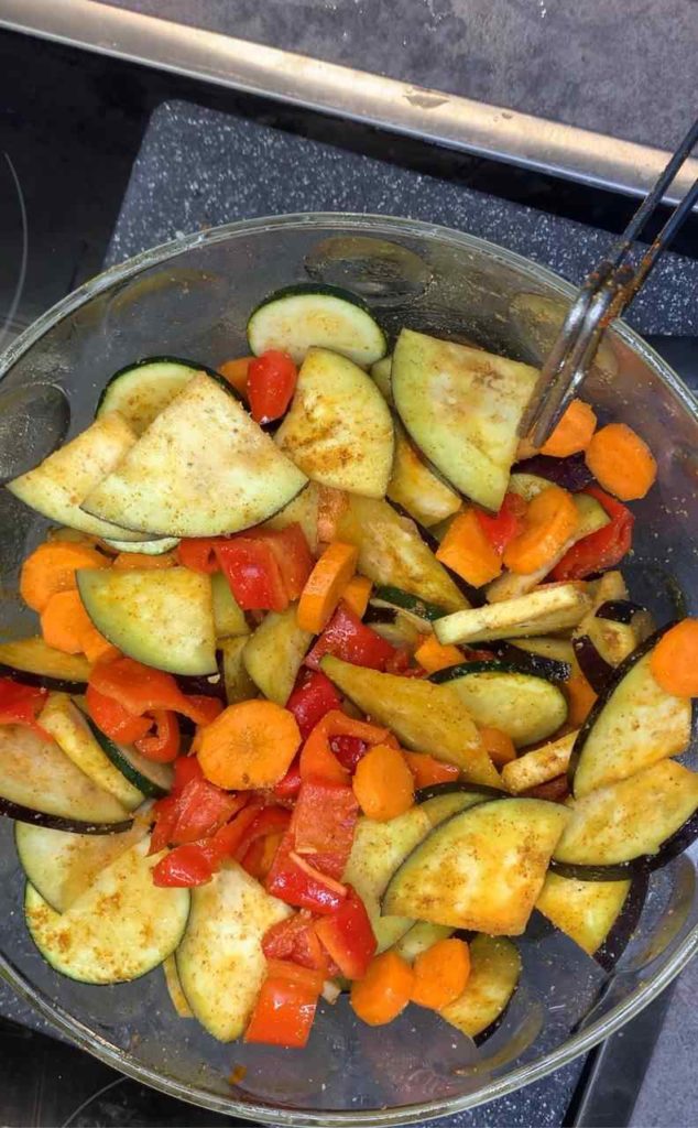 Hähnchenteile mit Gemüse im Ofen - Low Carb/Keto