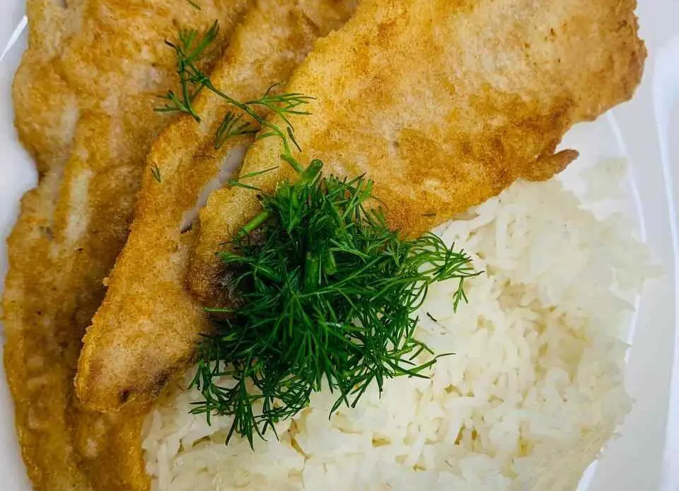 Alaska Seelachs in Mehl gebraten Alaska Seelachs in Mehl gebraten