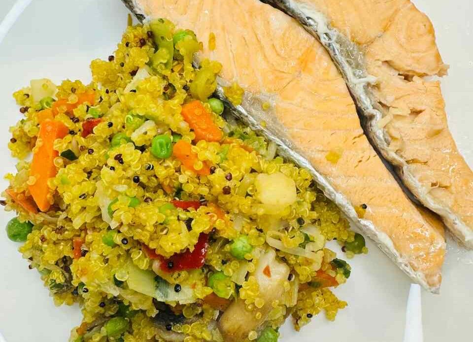 Ged Mpfter Lachs Mit Gem Se Quinoa